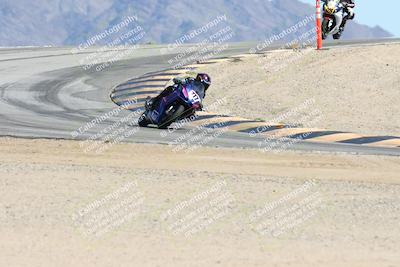 media/Oct-05-2025-CVMA (Sun) [[beeef4f201]]/Race 11-500-400(4)-350 Supersport/